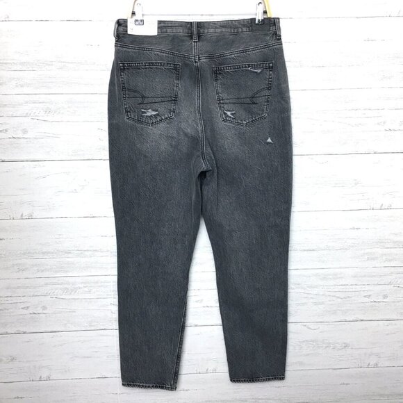 NEW American Eagle Jeans Faded Black Highest Rise Mom Distressed size 14L - Picture 2 of 9